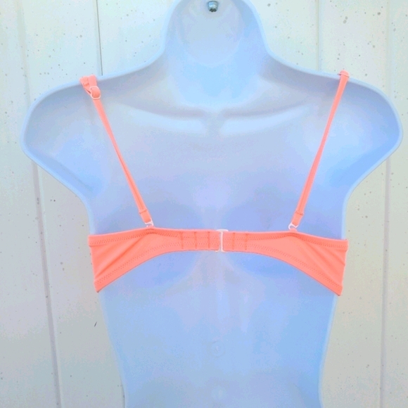 Victoria's Secret Multicolor Bikini Top - Picture 5 of 7